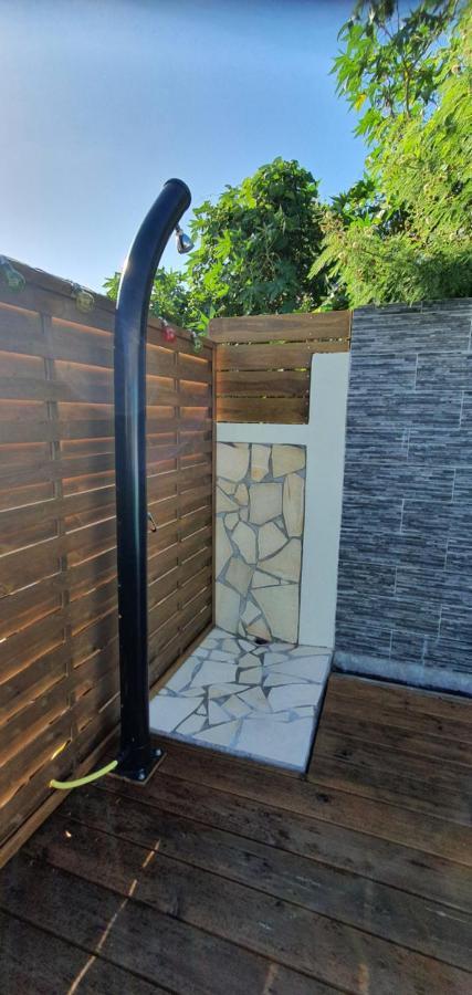 "Chez Claudia "Charmant Logement Avec Jacuzzi Privatif En Toute Intimite Sur Belle Terrasse Exterieure En Bois Et Piscine Courcelles 외부 사진